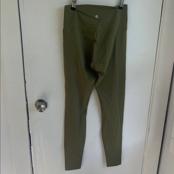 lululemon athletica Olive Green Leggings size 6 - Picture 2 of 4